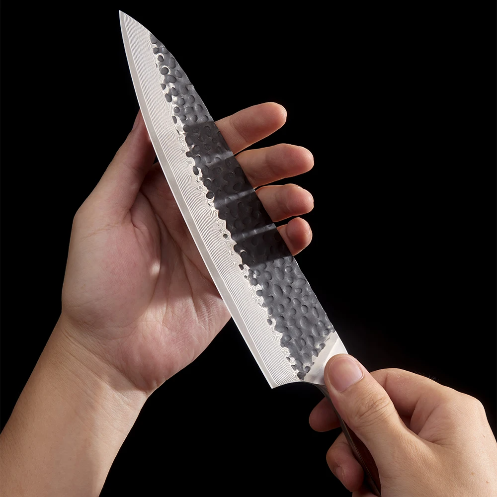 Cuțit de Bucătar, Hikari - Cuțit Culinar Premium în Stil Japonez cu Finisaj Ciocănit din Damasc, Mâner din Nuc