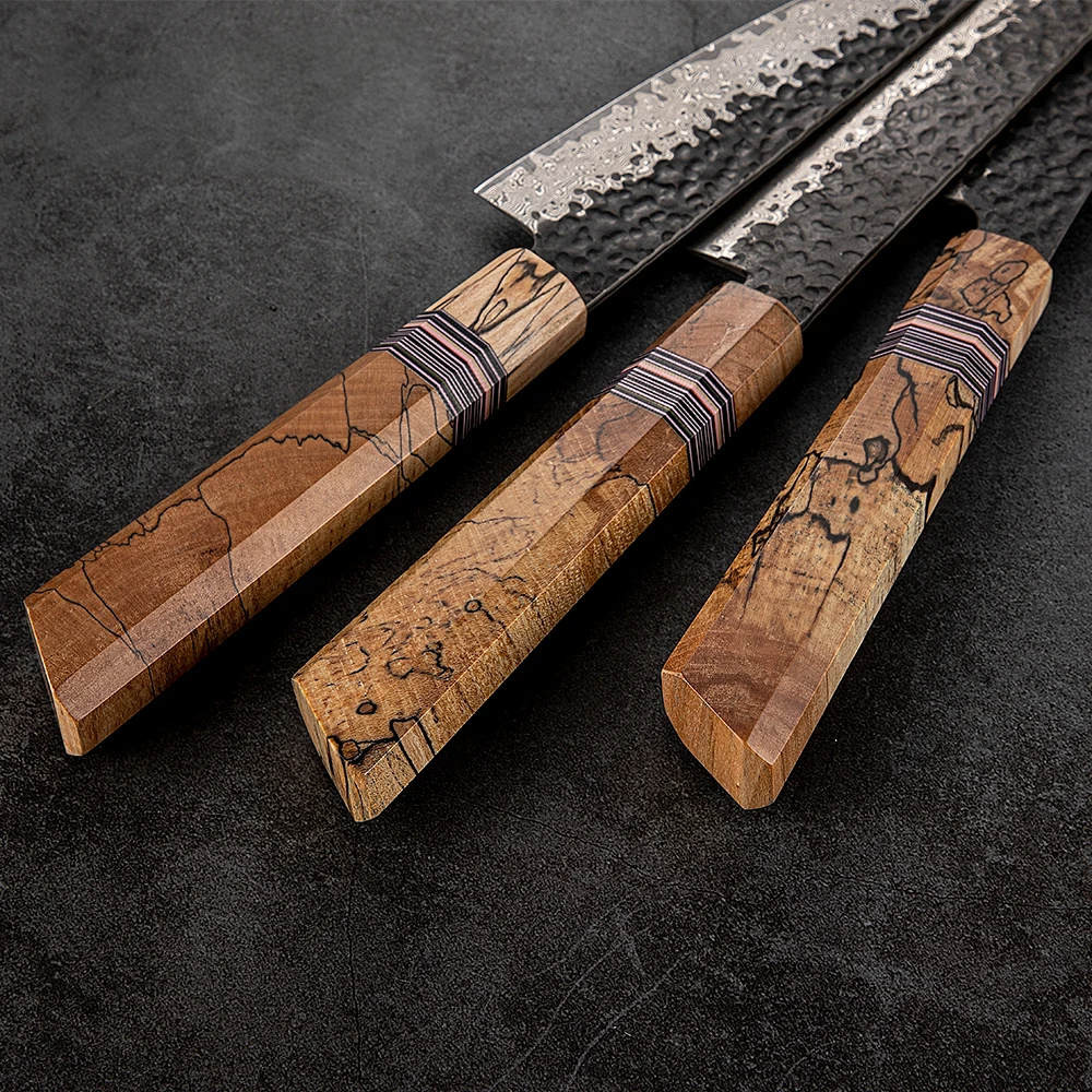 Cuțitul Bucătarului Profesional, Hikari Knife - Stil Japonez, Oțel Damasc în 67 de Straturi și Mâner Lemn de Arțar