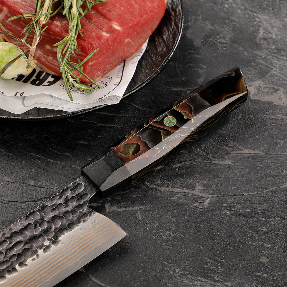 Cuțit Santoku Premium – Stil Japonez, Oțel VG-10 cu Finisaj Damascus Cupru, Mâner din Rășină cu Cupru – Cuțit de Bucătărie de Înaltă Performanță